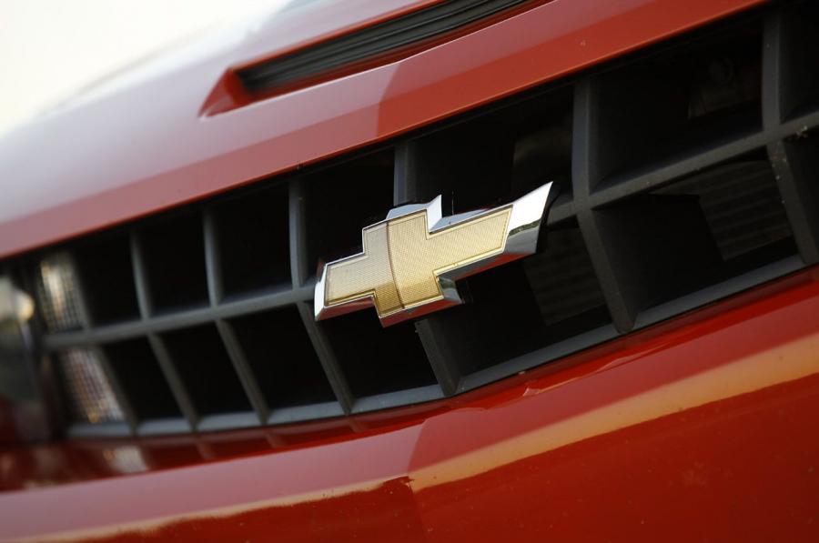  Chevrolet Camaro SS Convertible 2011 года  (фото 38 из 43)
